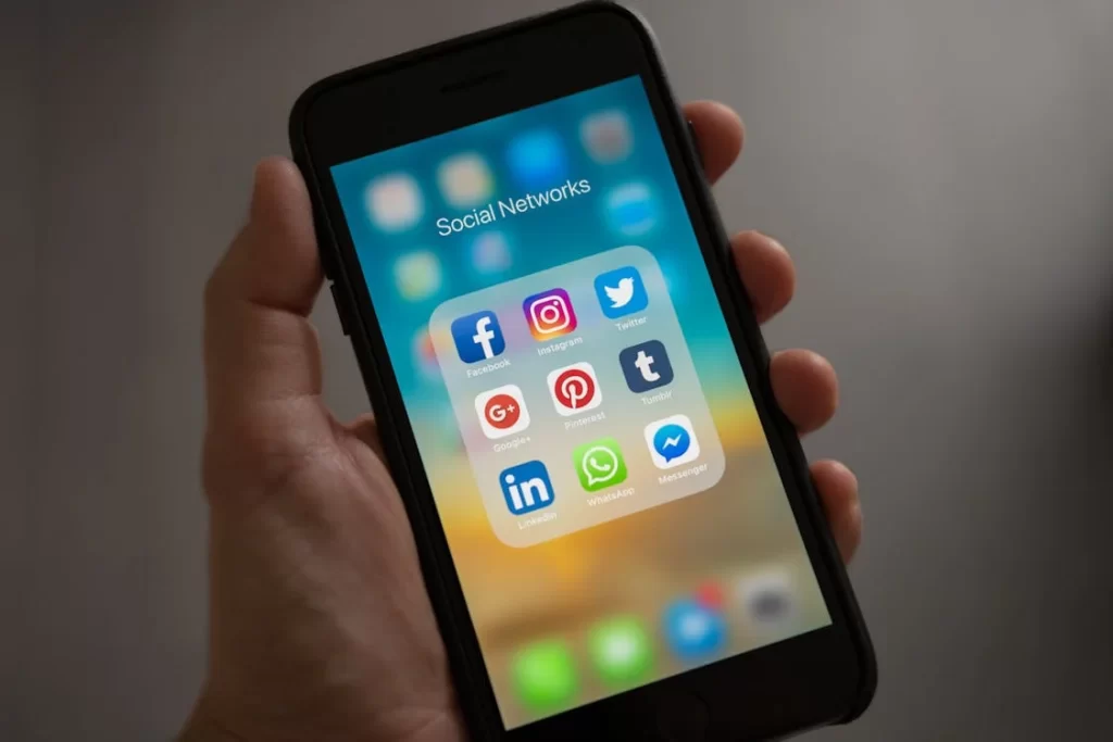Social Media Lead Generation Social Media Lead Generation